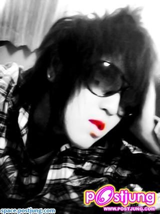 graphic ปากแดง