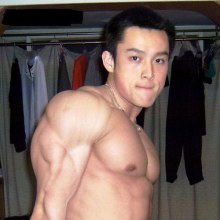 ใครรู้จักหนุ่มคนนี้บ้างอ่ะ โครตชอบ