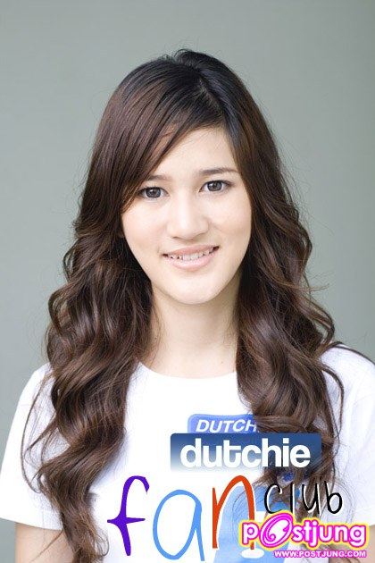 D6  แอนเดรีย -  กรรณิการ์   ลอยฟ้า