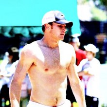 มาดู๊ มาดู____แอนดี้ ร็อดดิก (นักกีฬาเทนนิส) .