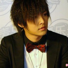 Arron ตี๋หล่อแห่งวง Fahrenheit