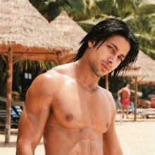 อลังการ เรื่องเป้าๆๆ