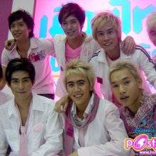 สุภาพบุรุษบอยแบนด์ น่าร๊ากจิงๆ