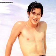 รู้มั้ยว่าใครใหญ่...