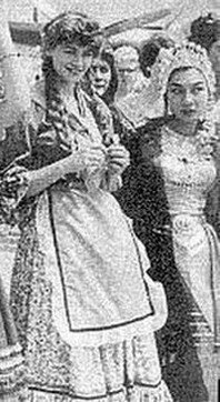 สดใส เวเวนิชวัมนา คนขวาอะ