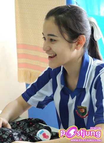 เธอเคยได้ขึ้นเวทีประกวดมีสทีนไทยแลนด์