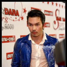 พี่อั้ม อภิชาติ