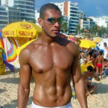 หนุ่มๆๆเค้ามีห่อหมกมาฝาก