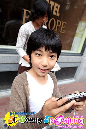 ตอนนี้อายุ 12 แล่ว ง๊าบบ