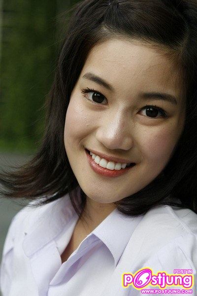 บัว สวย สุด ยอด ตาโต ~