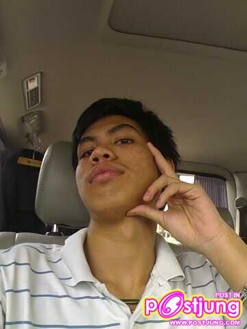 ชื่ออาร์มแฟนรุ้ง (เหมือนเคยเห็นเลยอ่ะ)