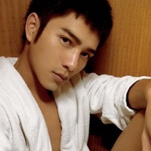 ตี๋หล่อคร้าบบ