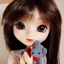 ตุ๊กตา Dal และ ตุ๊กตา Pullip