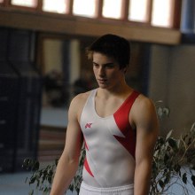 คุณชอบกีฬา...ยิมนาสติกมั้ยครับ?