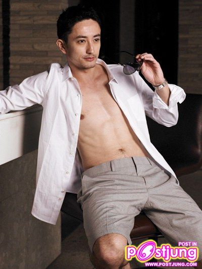 หนุ่ม คลีโอ