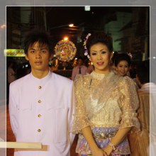 มาแอบดูหนุ่มๆ ในขบวนยีเปงเชียงใหม่กันดีกว่า