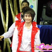 ผู้บ่าวหมอลำเด้อคับ