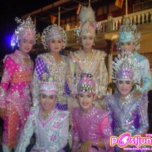 มาเบิ่งหนุ่มสาววงเอื้อยดอกฟ้า