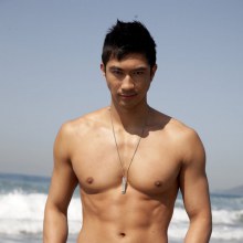 Chinese : Ronnie Woo