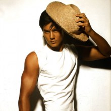 หนุ่มเนื้อแน่นแน่น