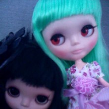 blythe  ปลอม ตัวที่สองครับ  เพียวเองครับ