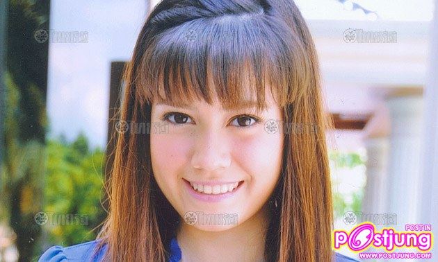 สเตฟานี่ เป็น เพื่อนนางเอกที่ร.ร.