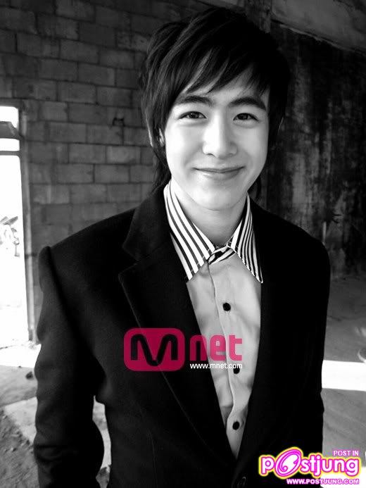 คุณ เป็น ยุนจีฮุน