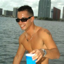 ร้อนนี้ ไปเที่ยวทะเลครับ