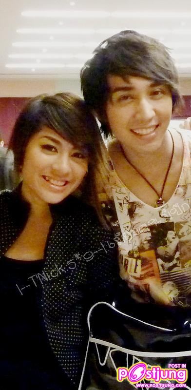 คู่พี่น้องสุดน่ารัก