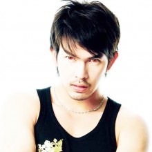 อยากโดนใครขย้ำคอมากที่สุคคับ เม้นบอกกันบ้างนะคับ