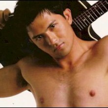 Dennis  Trillo