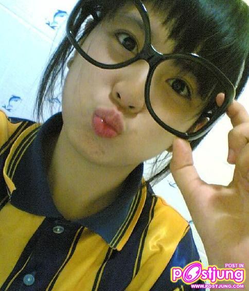 ยิ่งใส่แว่น ยิ่งน่ารัก