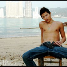 หนุ่มจีน ค๊าบบบ  (ชอบอีกแล้ว)