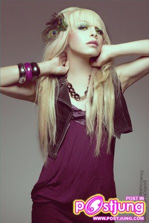 รูปตอนที่ถ่ายแบบให้นิตยาสาร