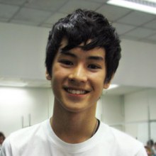 เก้า - จิรายุ ละอองมณี  หล่อได้ใจ........