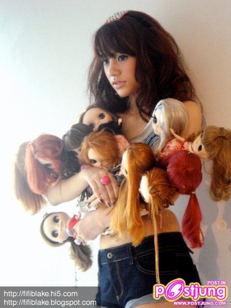 รูป fifi blake