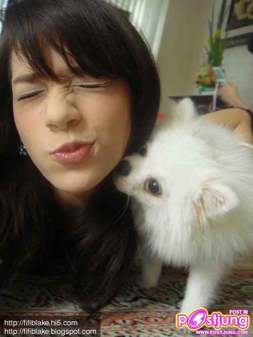 รูป fifi blake