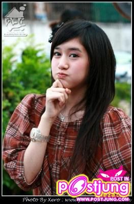 น่ารักกว่าใครอีกแต่น่ารักไม่สู้เราล้อเล่