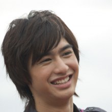 วิน ธาวิน