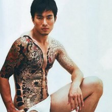 ลอยสักบนหุ่นเซ็กซี่