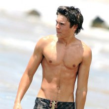 Zac Efron