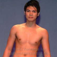 หนุ่มฟิลิปปินส์ วาบหวิว..................