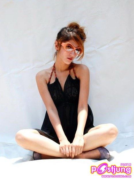 ปิดท้าย ขาวโบ๊ะ