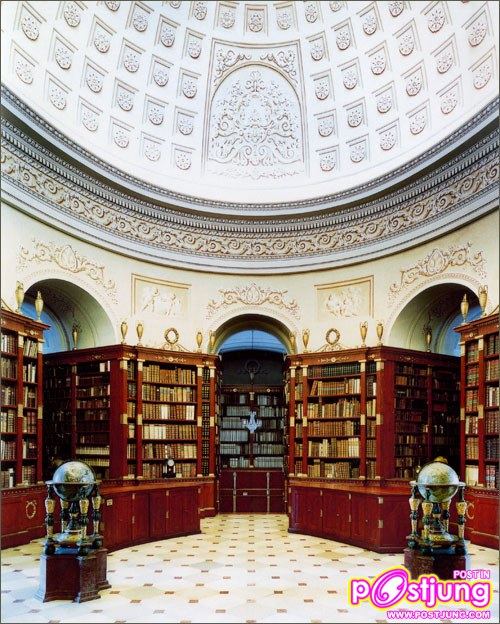 Stiftsbibliothek Klosterneuburg, Kloster