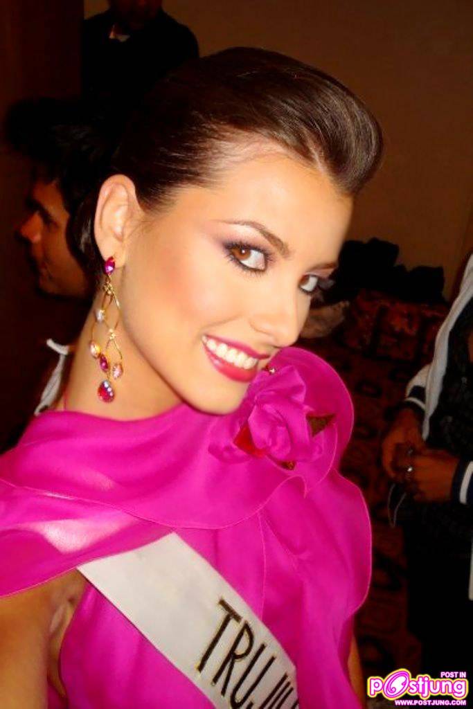 เธอเป็นตัวแทน รัฐ Trujillo