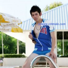 หล่อ ขาว ใส