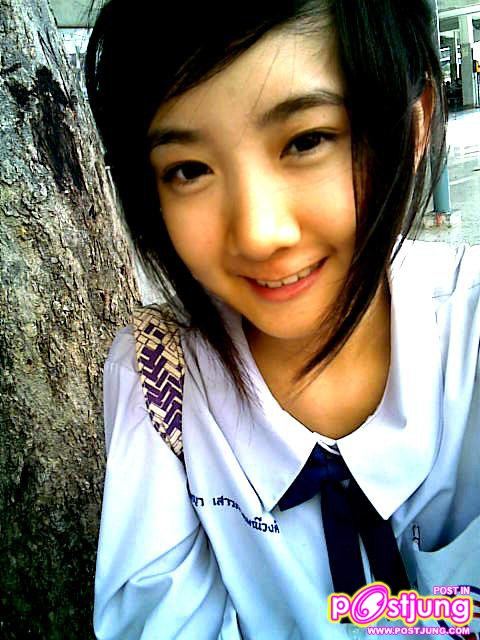 กู๊ดดี้ชุดนักเรียนน่าร๊ากกกที่สุด