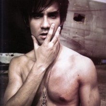 แอนดรูว์ โคร์นิน ดาราหนุ่มชื่อดัง ที่กำลังเป็นข่าว