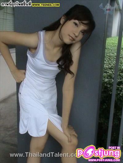       แบ๊ว..แบ๊ว