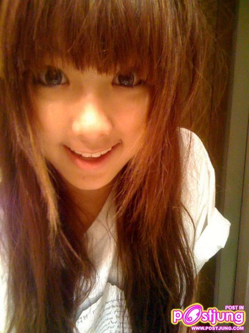 หวายใส่ชุดธรรมดา